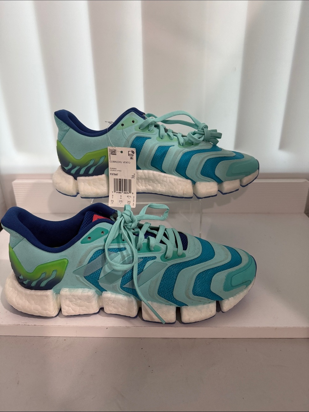 adidas Turquoise, Navy & Lime Green Wave-Detail Athletic Sneakers